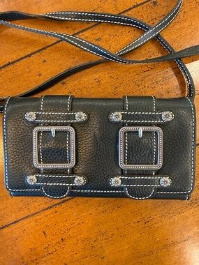 NWOT Brighton Black Leather Wallet Crossbody Organizer Buckle Silver Accent